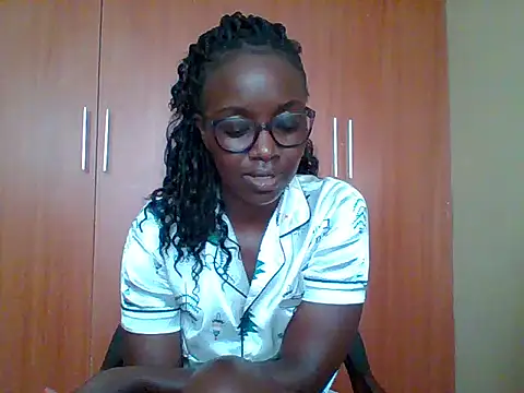 sexy darleen23 online show from March 29, 8:49 am