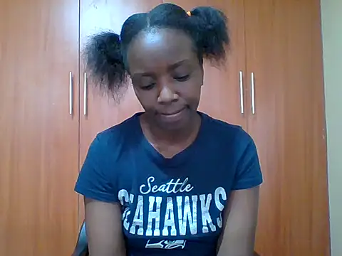 Snapshot of sexy_darleen23 chatting on November 16, 8:52 am sexy darleen23 online show from November 16, 8:52 am