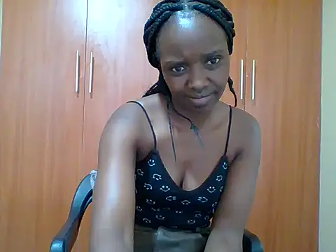 Snapshot of sexy_darleen23 chatting on November 5, 9:45 am sexy darleen23 online show from November 5, 9:45 am