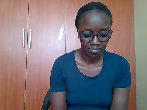 Snapshot of sexy_darleen23 chatting on July 6, 9:16 am sexy darleen23 online show from July 6, 9:16 am