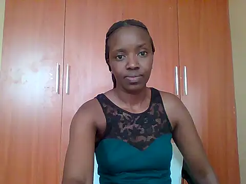 Snapshot of sexy_darleen23 chatting on October 26, 9:42 am sexy darleen23 online show from October 26, 9:42 am