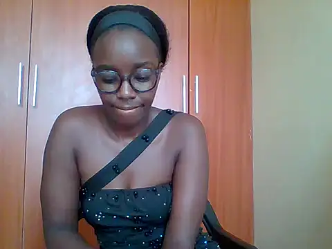 sexy darleen23 online show from May 2, 10:42 am
