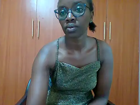 Snapshot of sexy_darleen23 chatting on June 29, 8:32 am sexy darleen23 online show from June 29, 8:32 am