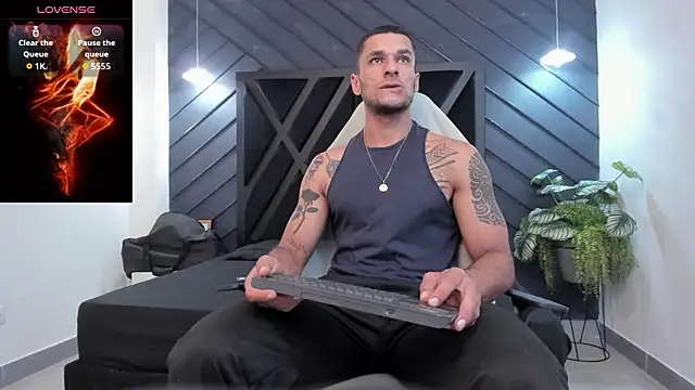 Snapshot of Adbel_Sady chatting on February 18, 11:39 am Adbel Sady online show from February 18, 11:39 am