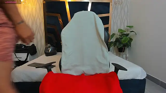 Snapshot of Adbel_Sady chatting on March 6, 2:51 pm Adbel Sady online show from March 6, 2:51 pm