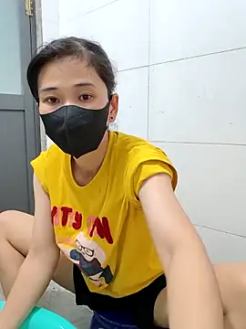 Xaoxang online show from April 14, 7:24 am