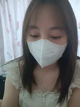 Kajisu 26 online show from April 12, 1:47 pm