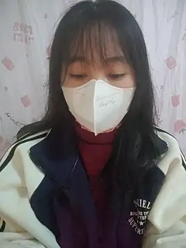 Kajisu 26 online show from February 3, 7:35 am