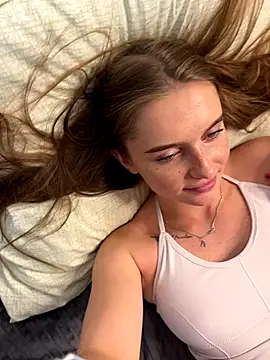 Snapshot of lovelly_molly chatting on November 30, 4:19 pm lovelly molly online show from November 30, 4:19 pm