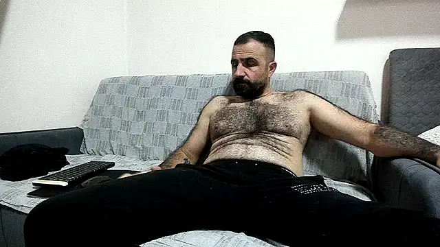 Snapshot of ivat80 chatting on October 15, 4:59 pm ivat80 online show from October 15, 4:59 pm