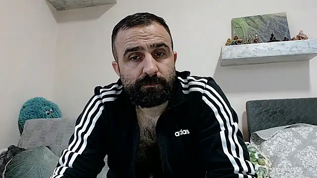 Snapshot of ivat80 chatting on December 19, 2:02 pm ivat80 online show from December 19, 2:02 pm