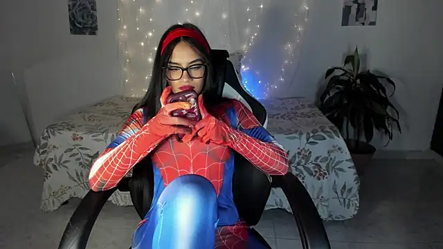 Riana Kean online show from November 1, 12:50 am