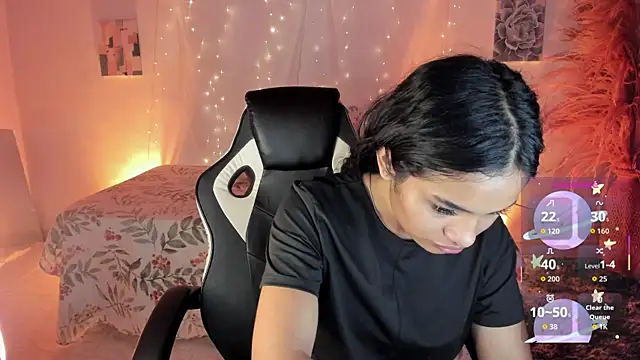 Riana Kean online show from November 26, 4:56 am