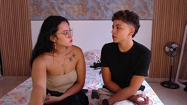 Snapshot of 01antoniafranco chatting on October 9, 1:55 pm 01antoniafranco online show from October 9, 1:55 pm