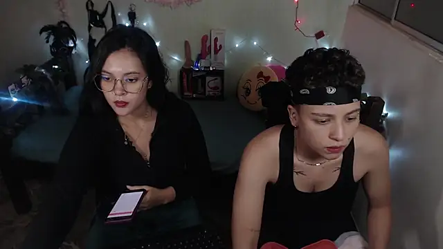 Snapshot of 01antoniafranco chatting on February 19, 2:12 am 01antoniafranco online show from February 19, 2:12 am