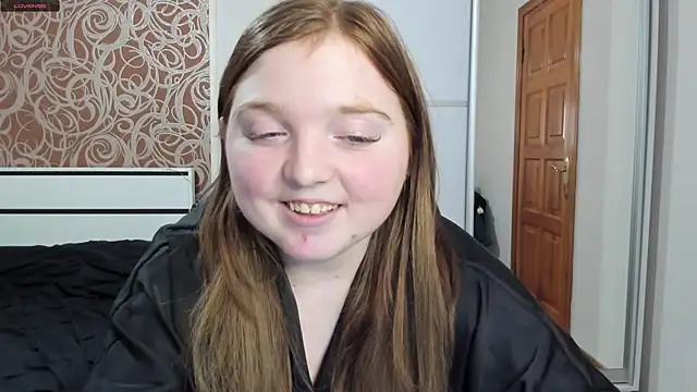 Snapshot of BettySprouse chatting on January 4, 12:16 pm BettySprouse online show from January 4, 12:16 pm