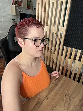 MrMrsRight online show from March 18, 7:22 am