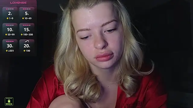 RinaBlondie online show from January 14, 6:17 am