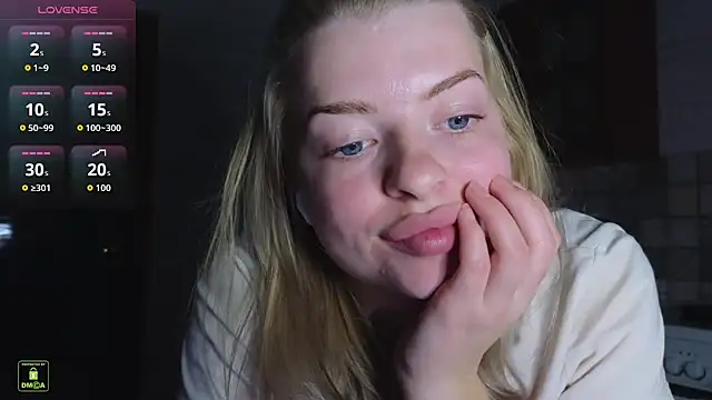 RinaBlondie online show from October 12, 4:19 pm