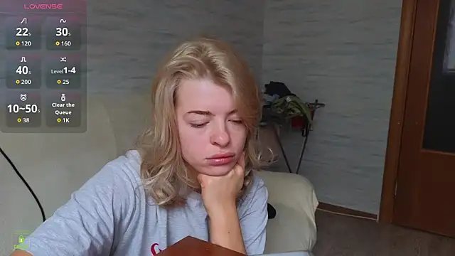 RinaBlondie online show from October 22, 8:03 am