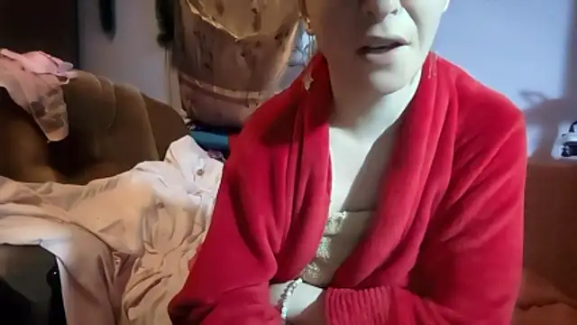  Kitti  online show from January 17, 7:50 pm