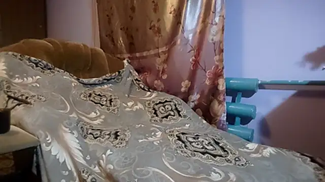  Kitti  online show from December 2, 5:47 pm