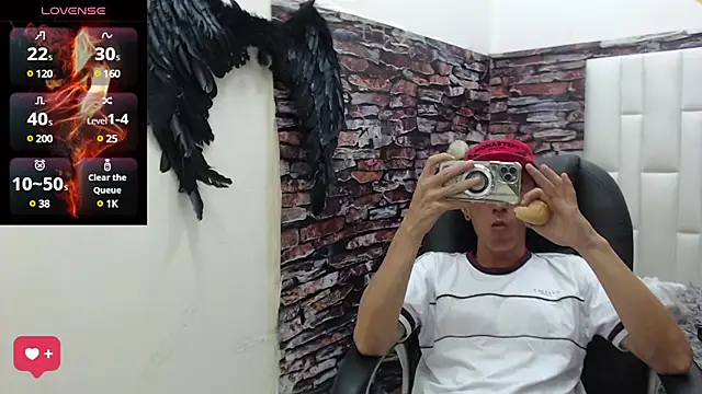 andy dwels777 online show from January 22, 10:48 pm