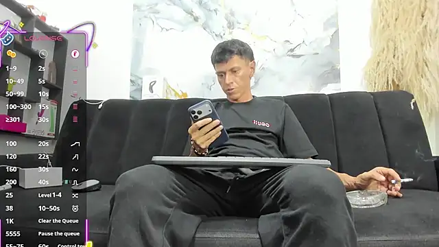 Snapshot of andy_dwels777 chatting on February 23, 9:59 pm andy dwels777 online show from February 23, 9:59 pm
