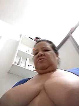 Shanttal0272 online show from April 3, 5:03 am