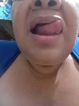 Shanttal0272 online show from April 7, 3:41 am