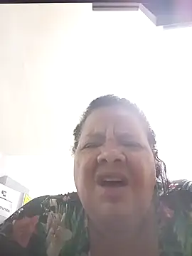 Snapshot of Shanttal0272 chatting on November 15, 4:55 pm Shanttal0272 online show from November 15, 4:55 pm