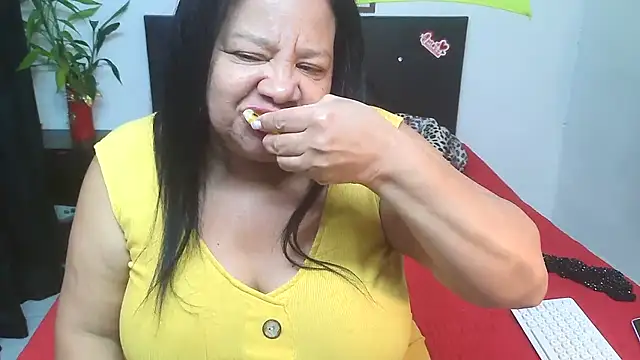 Shanttal0272 online show from February 25, 5:24 pm