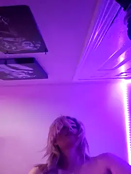 ellieconradxo online show from March 21, 3:22 am