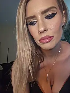 ellieconradxo online show from June 4, 5:06 pm