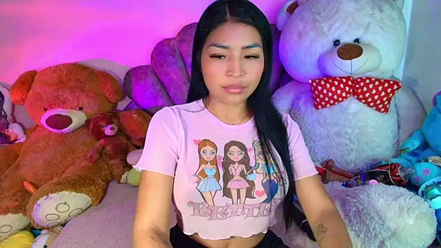 Pocahontascute 33 online show from March 1, 4:56 am