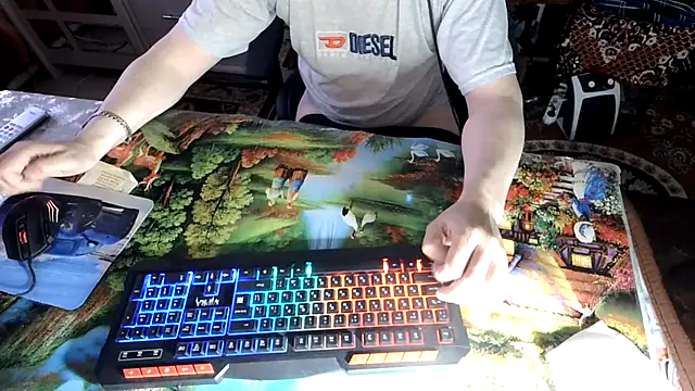 oleg1984 online show from October 3, 6:20 pm