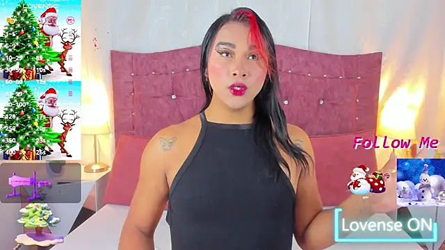 Snapshot of CristalSofiaHOT chatting on December 4, 1:32 pm CristalSofiaHOT online show from December 4, 1:32 pm