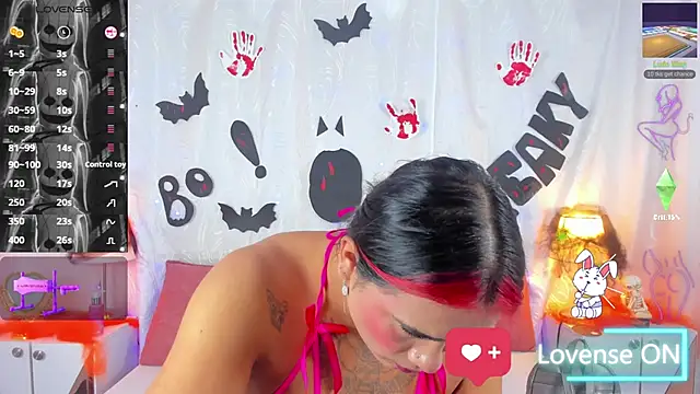 Snapshot of CristalSofiaHOT chatting on October 24, 11:42 am CristalSofiaHOT online show from October 24, 11:42 am