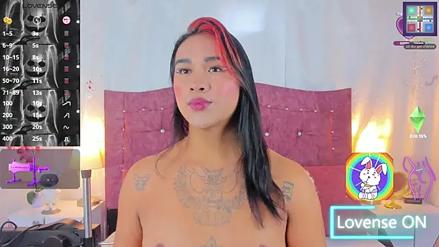 Snapshot of CristalSofiaHOT chatting on November 8, 1:58 pm CristalSofiaHOT online show from November 8, 1:58 pm