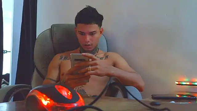 Skartoliver online show from September 28, 1:40 pm