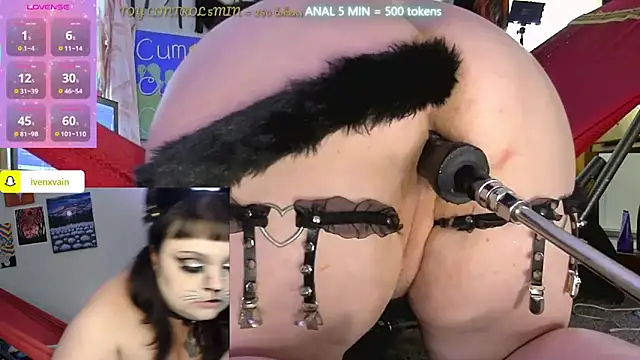 Snapshot of ivenxxxvain chatting on October 3, 7:59 pm ivenxxxvain online show from October 3, 7:59 pm