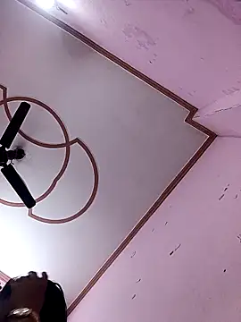 Snapshot of Beauty-khan chatting on March 6, 6:05 pm Beauty-khan online show from March 6, 6:05 pm