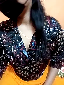 Snapshot of Beauty-khan chatting on October 28, 11:42 am Beauty-khan online show from October 28, 11:42 am