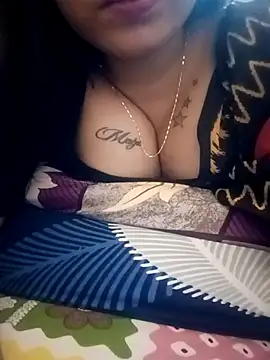 Snapshot of Beauty-khan chatting on October 28, 11:58 pm Beauty-khan online show from October 28, 11:58 pm