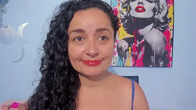 Snapshot of _luna__sweet_ chatting on September 24, 5:52 pm luna sweet online show from September 24, 5:52 pm