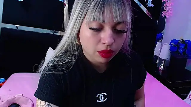 Cocoo Nuth online show from March 1, 2:59 am