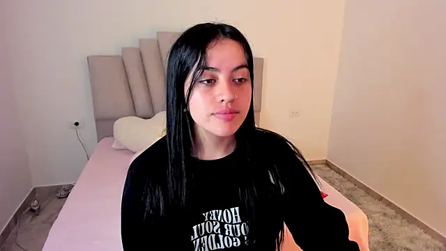 Snapshot of Alli_cooper chatting on March 10, 7:07 pm Alli cooper online show from March 10, 7:07 pm