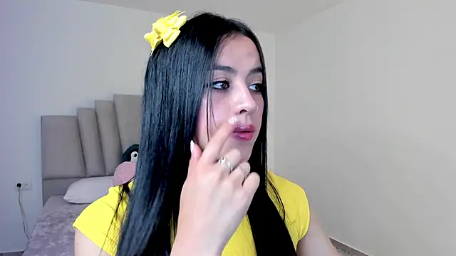 Snapshot of Alli_cooper chatting on February 26, 2:05 pm Alli cooper online show from February 26, 2:05 pm