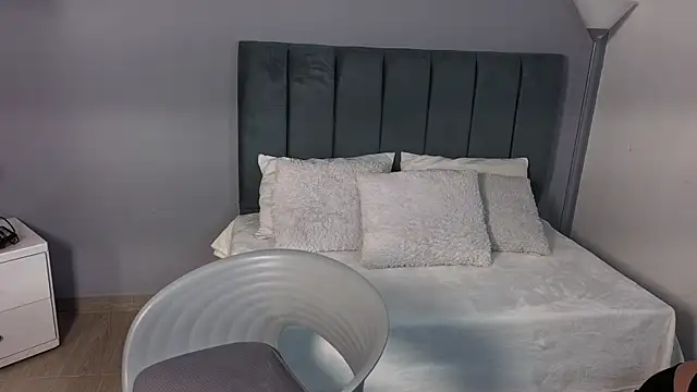 Alli cooper online show from April 14, 1:16 pm