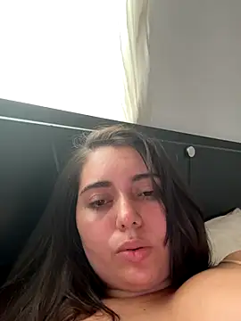 Snapshot of Tara__Sexy chatting on September 30, 9:43 pm Tara Sexy online show from September 30, 9:43 pm